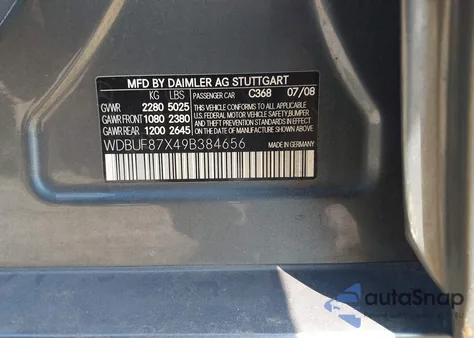 2009 Mercedes-Benz E 350 4Matic z USA, uszkodzony, nr VIN WDBUF87X49B384656